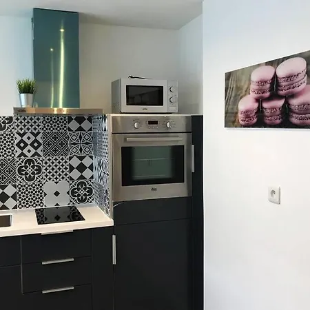 2p Centre - Homme De Fer *